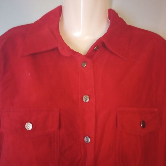 Kathy Ireland velvet button down with silver buttons and front pockets - Picture 8 of 11